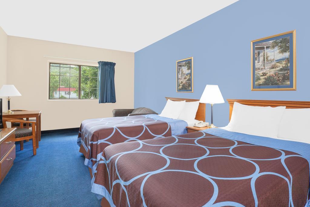 Super 8 By Wyndham Cobleskill Ny Buitenkant foto